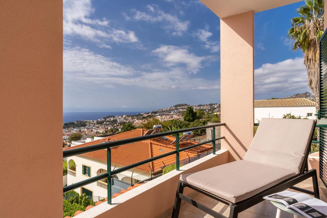 Stylish Apartment With Balcony And Amazing Views Over Funchal And The Sea Bagian luar foto
